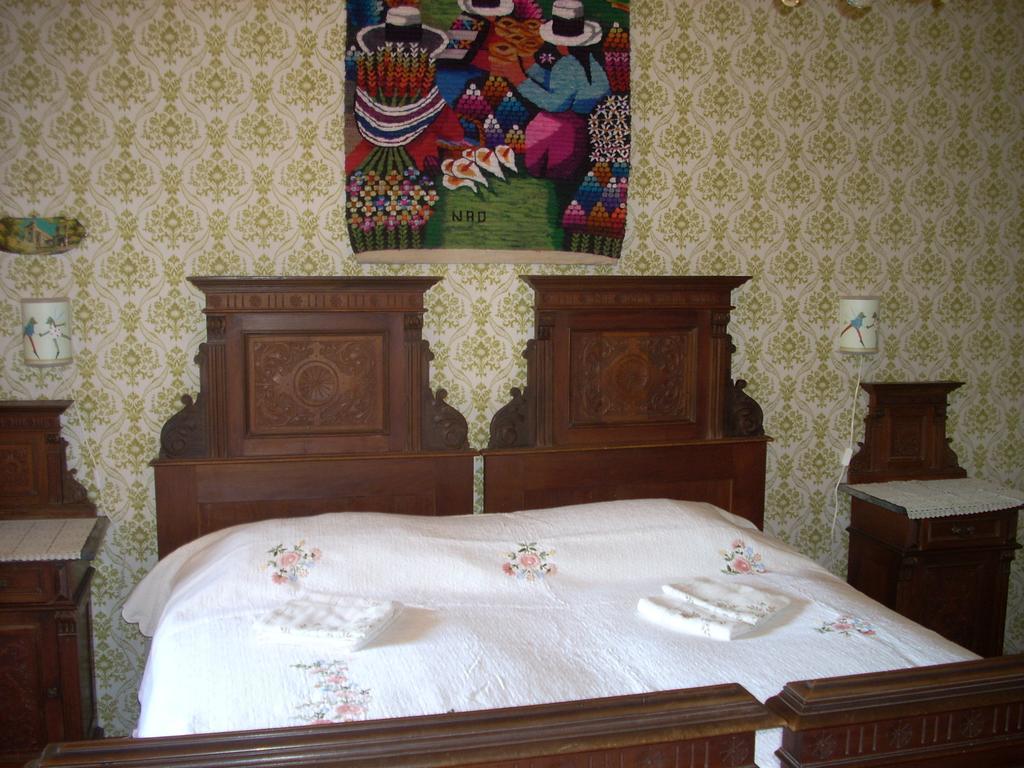Bed And Breakfast Al Laghetto Basovizza Exterior foto